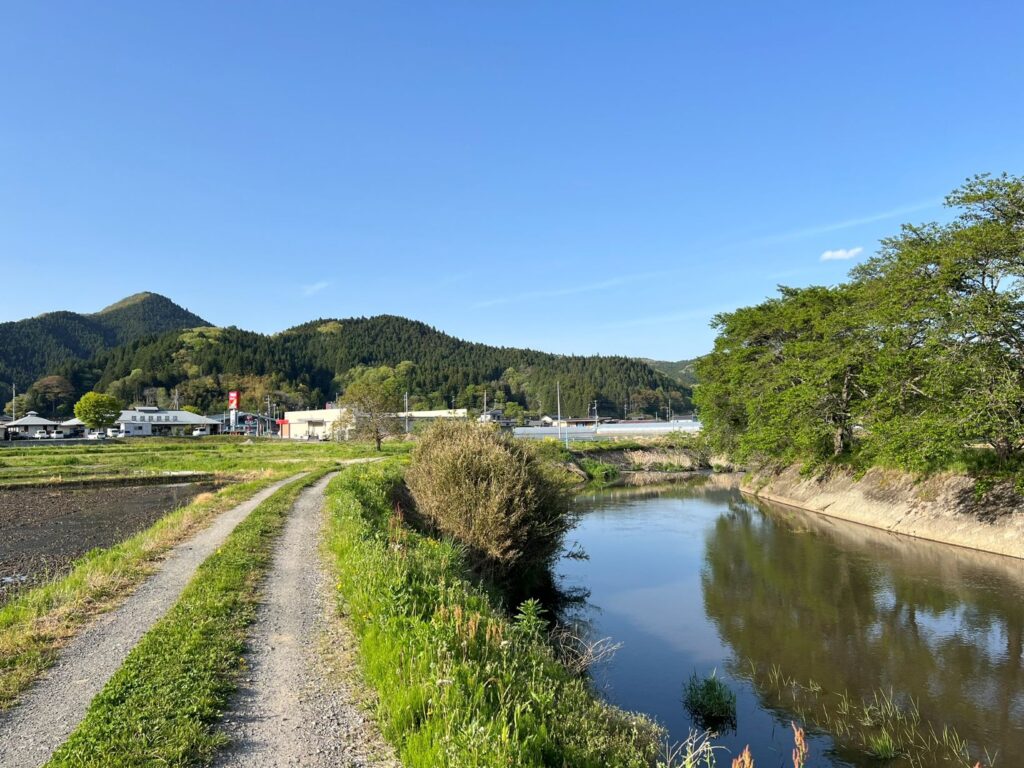 隣町へ行ってきた